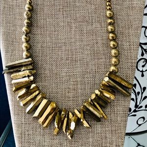 Bracelet/necklace set